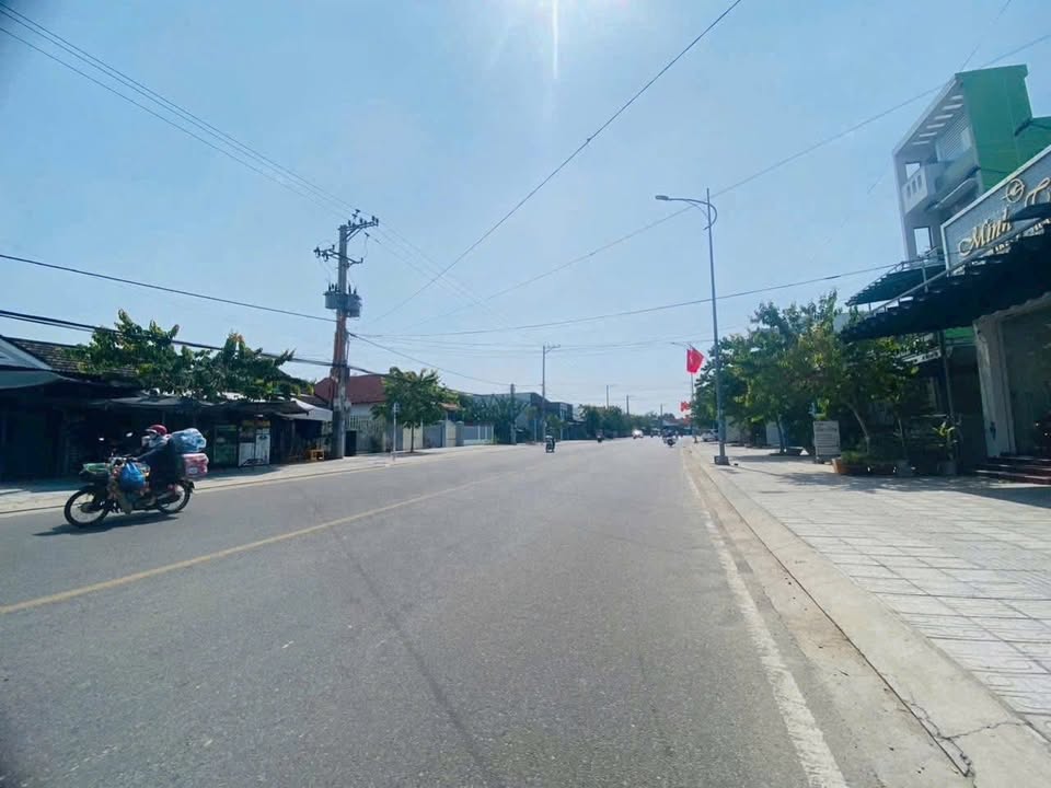 Đất mặt tiền đường Tỉnh lộ 2, Diên Lạc 123m², giá 3.6 tỷ - Kinh doanh thuận lợi!