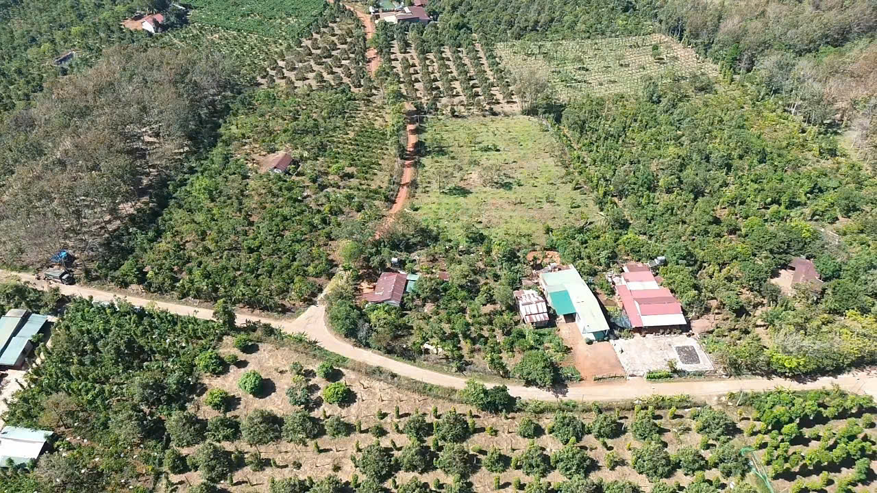 Đất hai mặt tiền thôn Đăk Sin 10, 5400m² giá 1.7 tỷ - Pháp lý rõ ràng!