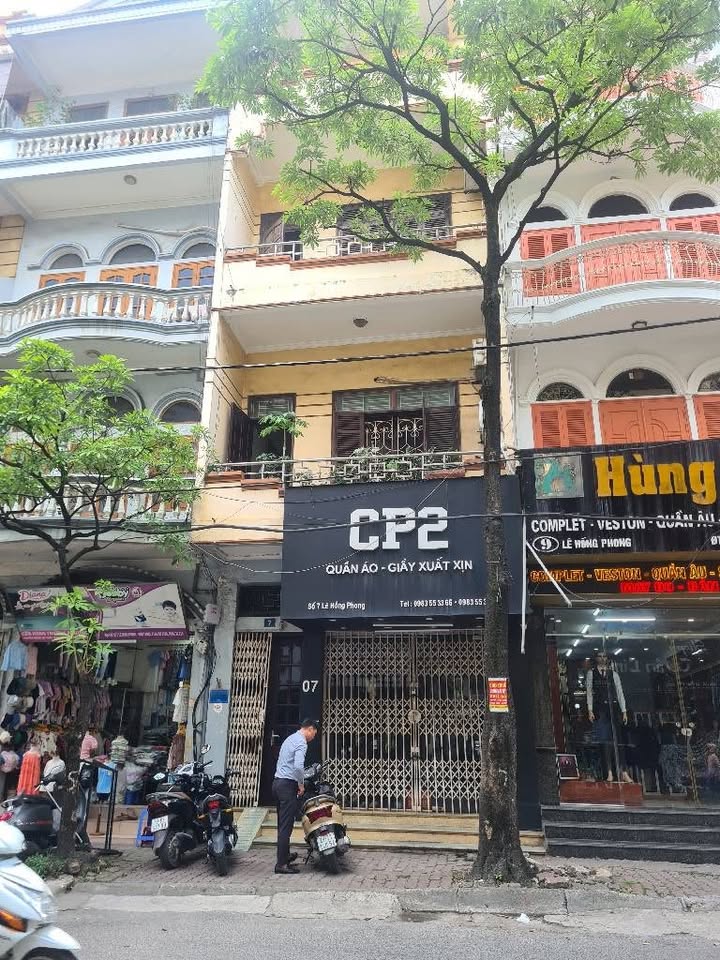 Nhà mặt phố Lê Hồng Phong, Hà Đông 75m² giá 20 tỷ - Cơ hội kinh doanh hấp dẫn!