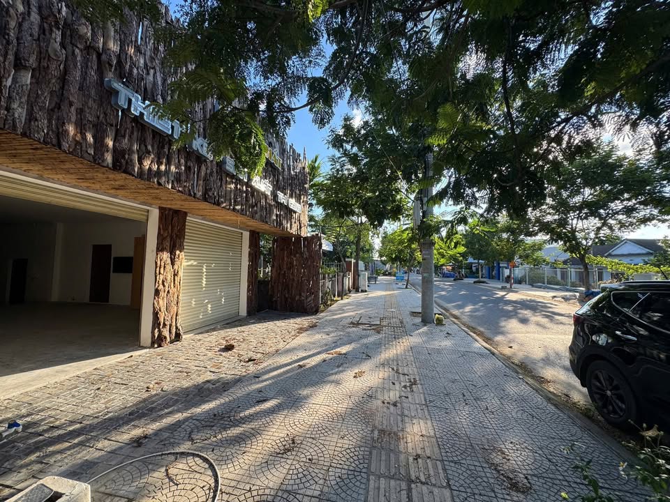 Nhà nguyên căn cho thuê tại Lưu Quang Vũ, Đà Nẵng 200m² - Mới tinh, phù hợp mọi mô hình kinh doanh!