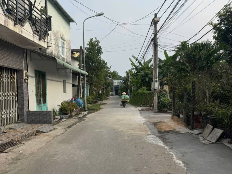 Đất thổ cư 70 Lái Thiêu 353m² giá 4.7 tỷ - Giao thông thuận lợi!