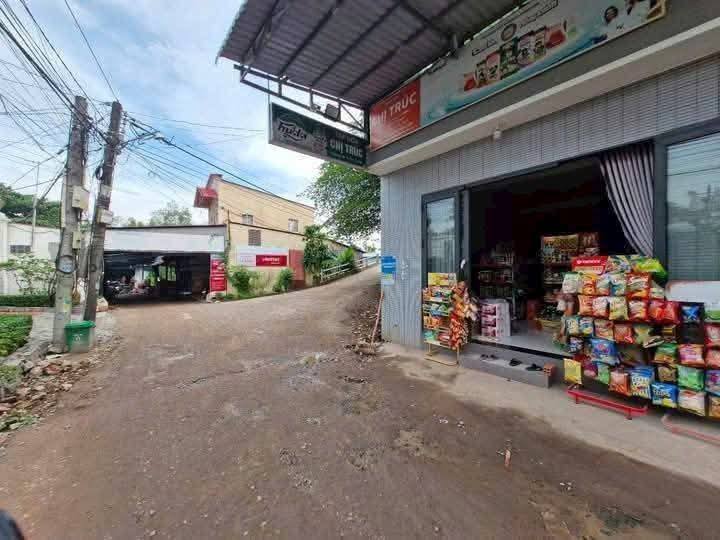 Đất nền thổ cư 100m² Quận Cái Răng giá 1.44 tỷ - Kinh doanh thuận lợi!