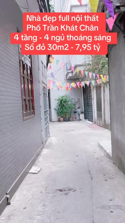 Nhà đẹp Trần Khát Chân 30m² giá 7.95 tỷ - Full nội thất, ô tô đỗ gần!
