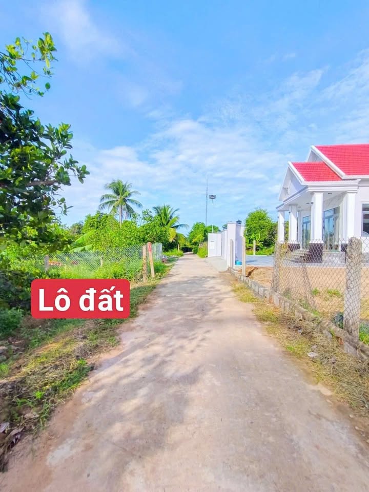 Lô đất Thôn 3 Bắc Ninh Hoà 100m² giá 3xx triệu - Đầu tư sinh lời ngay!