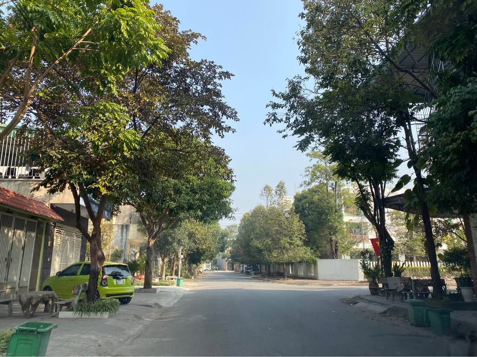 Đất nền 5226 Phường Quảng Thắng 100m² - Sổ đỏ, xây dựng tự do!