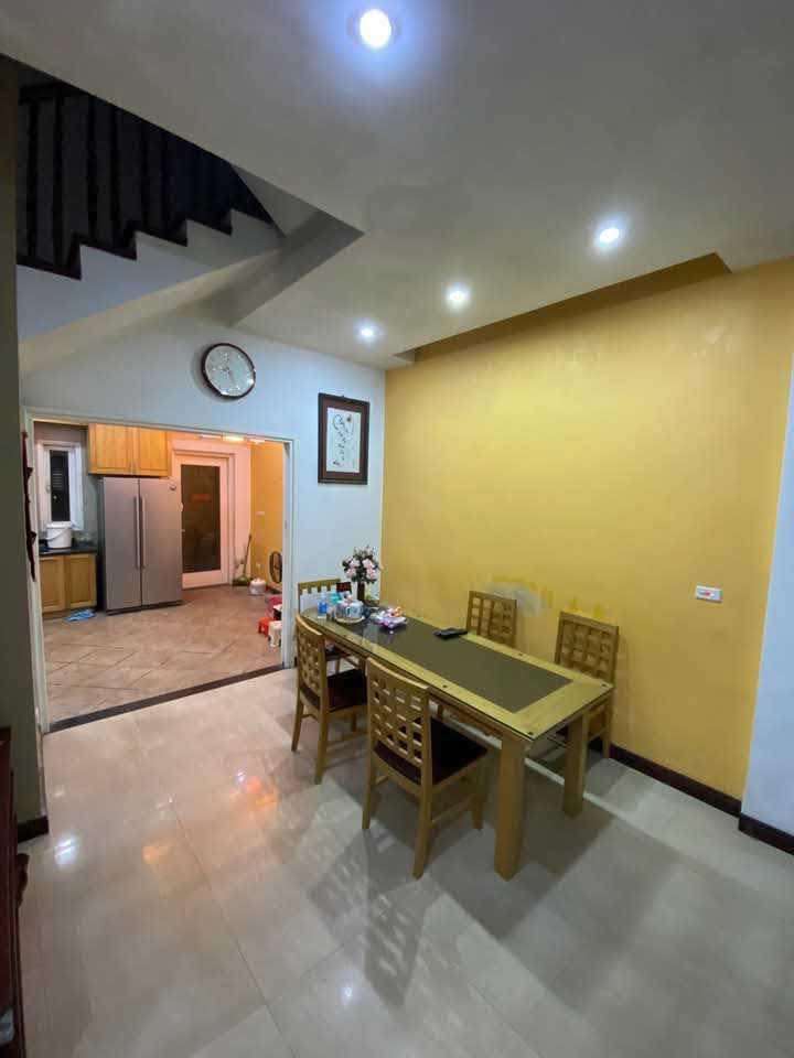 Nhà thuê KĐT Văn Phú 80m² giá 17 triệu - Thiết kế 4 tầng hiện đại!