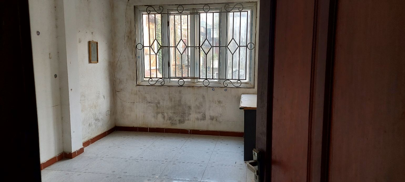 Phòng trọ cho thuê tại Ngõ 132 Thanh Bình, 15m² giá 8 triệu - Không chung chủ, vào ở ngay!