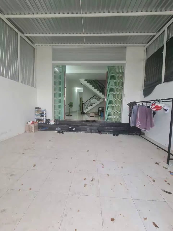 Nhà phố cho thuê khu đô thị Tây Bắc, An Giang 100m² giá 7 triệu - Đầy đủ tiện nghi sẵn sàng ở ngay!