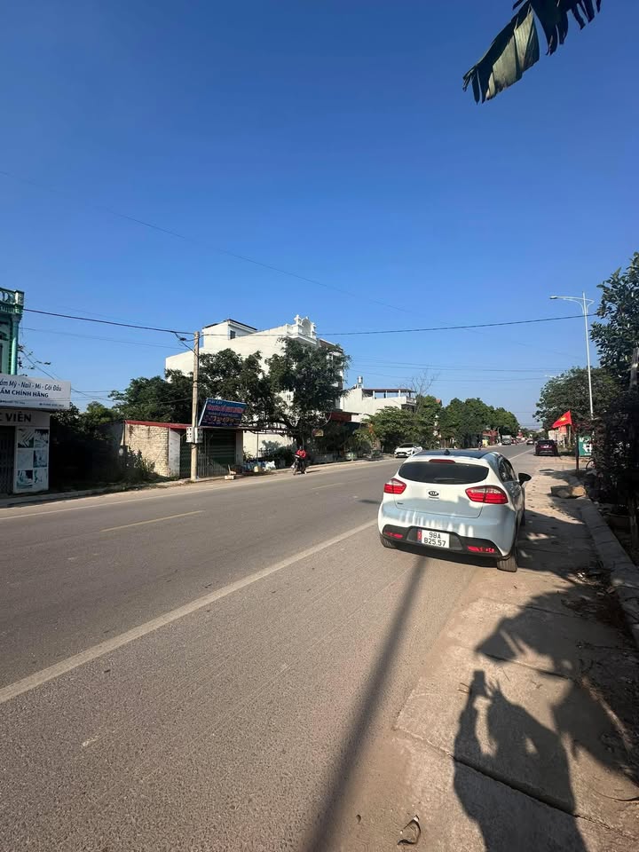 Đất nền Tỉnh lộ 295 Ngọc Châu 100m² giá 2.8 tỷ - Vị trí đắc địa cho kinh doanh!