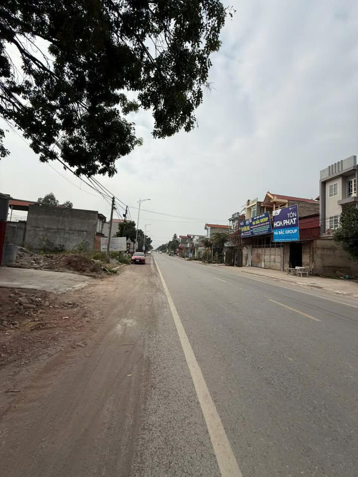 Đất mặt tiền TL295, xã Việt Ngọc, huyện Tân Yên, 72m² giá chỉ 2.x tỷ - Cơ hội đầu tư lý tưởng!