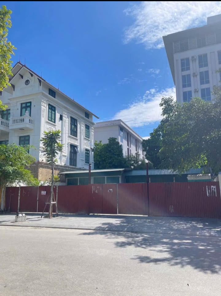 Đất Biệt Thự Khu Đô Thị Việt Bách 285m² giá 30 tỷ - Sổ hồng chính chủ!