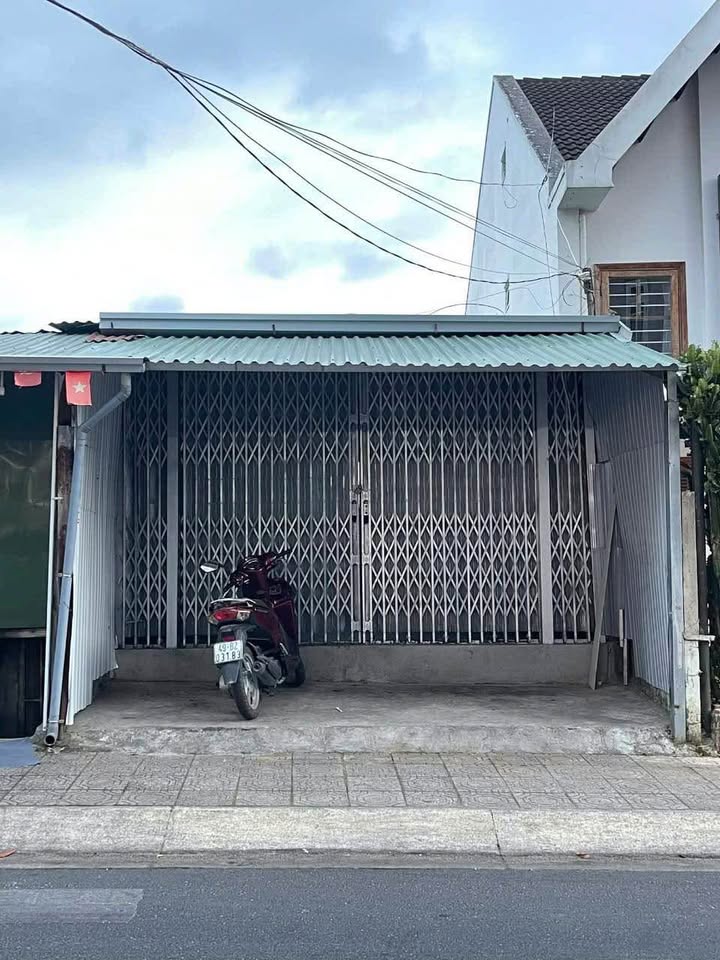 Cho thuê mặt bằng mặt tiền Nguyễn Chí Thanh, Đà Lạt 25m² - Vị trí đắc địa cho kinh doanh!