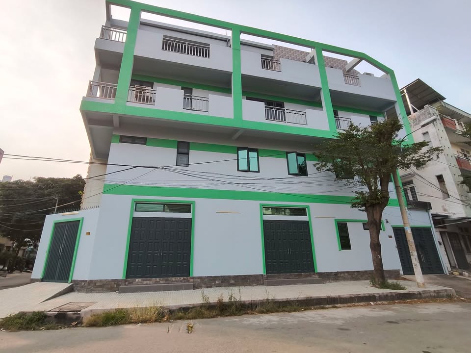 Nhà mặt tiền KDC Nam Long Quận 7 116m² giá 16 tỷ - Sổ hồng riêng, hoàn công