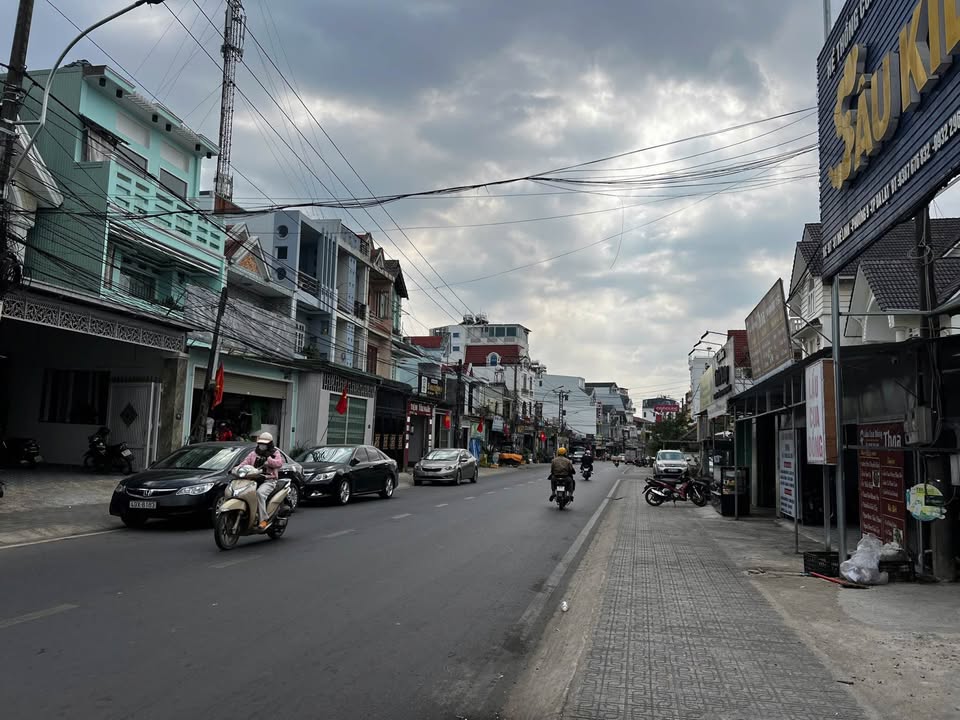 Nhà mặt tiền Mê Linh Đà Lạt 100m² giá 12 tỷ - Đầu tư sinh lời ngay!