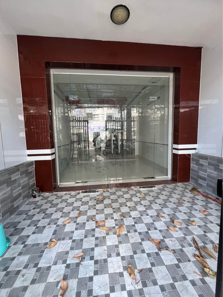 Nhà mặt tiền cho thuê KDC 91B, Tân An, Cần Thơ 270m² - Phù hợp kinh doanh, ở ngay!