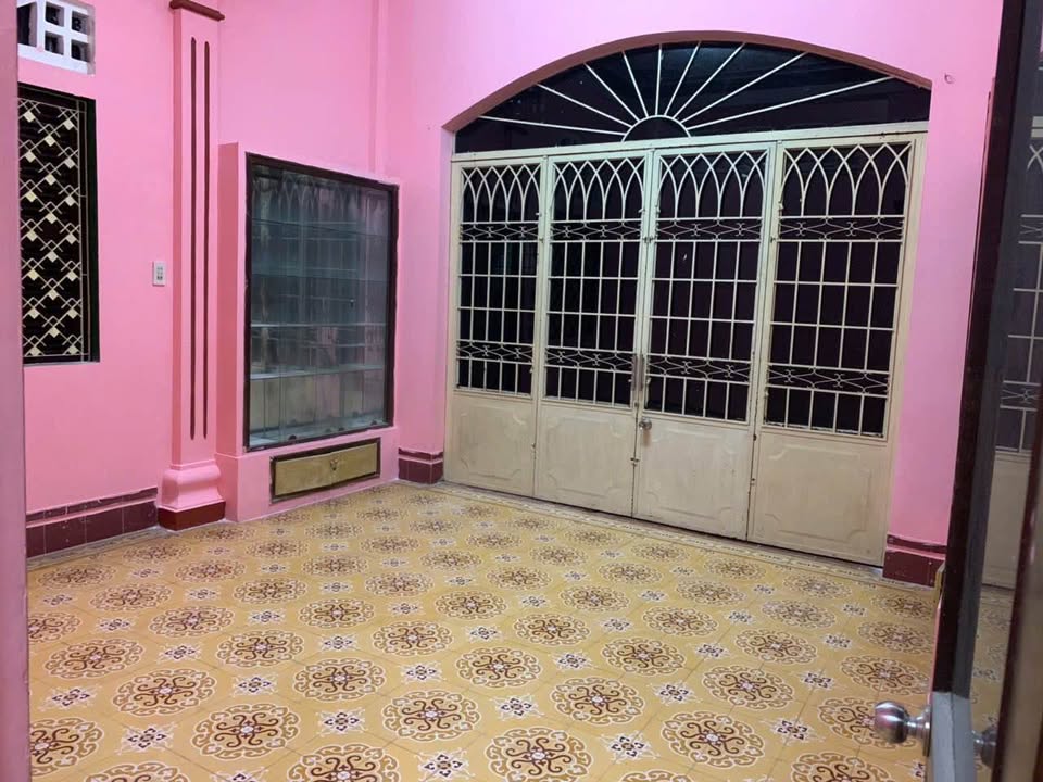 Nhà cho thuê 2 tầng tại 6/89 Duy Tân, 81m² - Không lo ngập lụt!