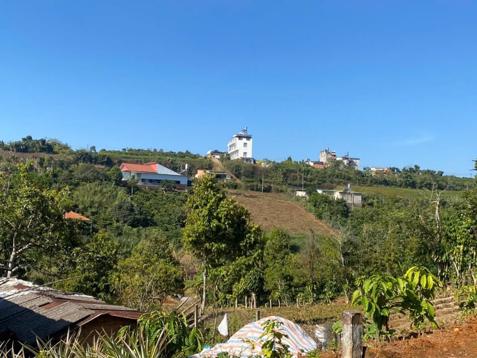 Đất nền Bảo Lộc 680m² giá 3.4 tỷ - Hẻm lớn 2 mặt tiền thoáng đãng!