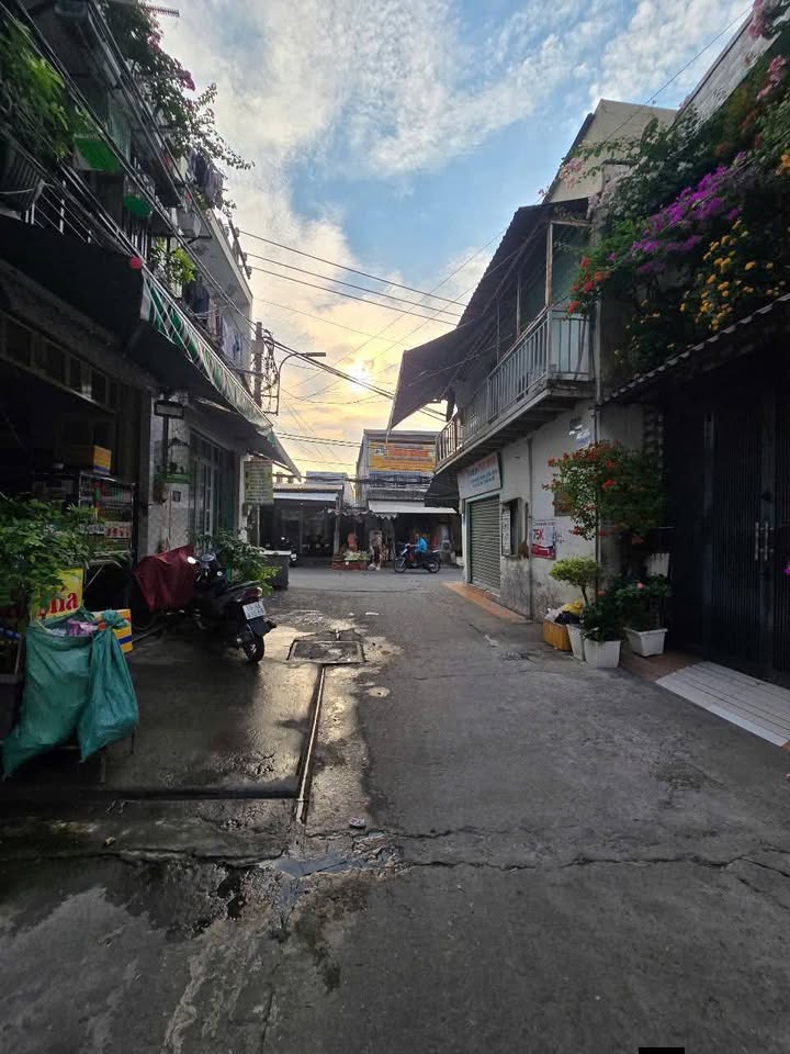 Nhà cho thuê hẻm C2 Phạm Hùng, Quận 8 - Diện tích 36m², giá 6 triệu/tháng