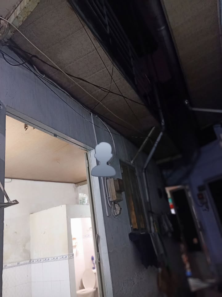 Nhà cho thuê 2 phòng Phường 3, Quận 8, 15m² - Sơn mới, giá chỉ 3 triệu