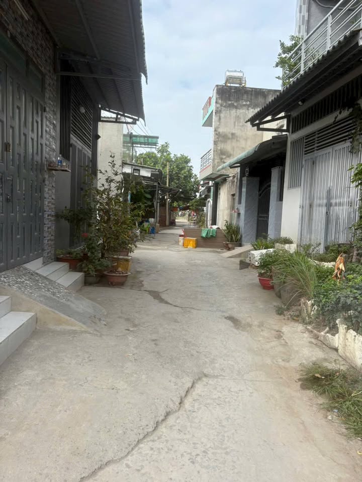 Lô đất Ấp Bình Tiền 2, Đức Hòa Hạ, 98m² giá 1.02 tỷ - Đầu tư sinh lời ngay!