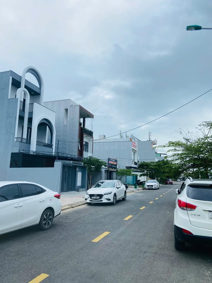 Căn hộ Hói Kiểng 11, Quận Ngũ Hành Sơn 110m² giá 5 tỷ - Không gian sống sạch đẹp!