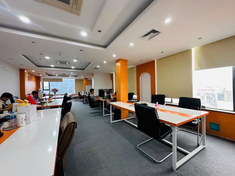 Văn phòng cho thuê 100m² tại Tây Sơn, Đống Đa chỉ 18 triệu - Không thể bỏ lỡ!