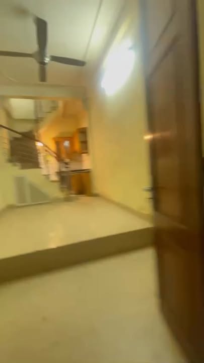 Nhà nguyên căn cho thuê tại Đặng Tiến Đông, Đống Đa 3PN giá 8 triệu - Sẵn sàng vào ở!