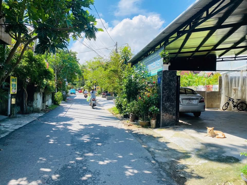 Đất phân lô mặt tiền Xuân Thủy, TP Huế 137,5m² giá 4x triệu/m² - Vị trí đắc địa, pháp lý rõ ràng!