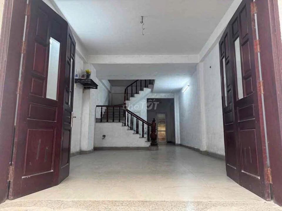 Nhà nguyên căn KĐT Văn Quán Hà Đông 84m² giá 19 triệu - Phù hợp cho gia đình và kinh doanh!