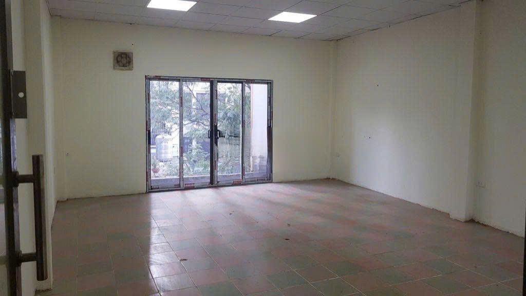 Cho thuê nhà nguyên căn mặt đường Trương Định 170m² giá 35 triệu - Vị trí đắc địa