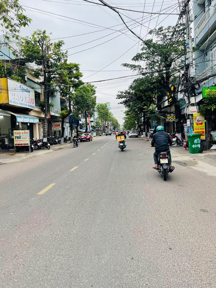 Nhà cấp 4 mặt tiền đường Ngô Mây 210m² giá 13 tỷ - Cơ hội đầu tư tuyệt vời!