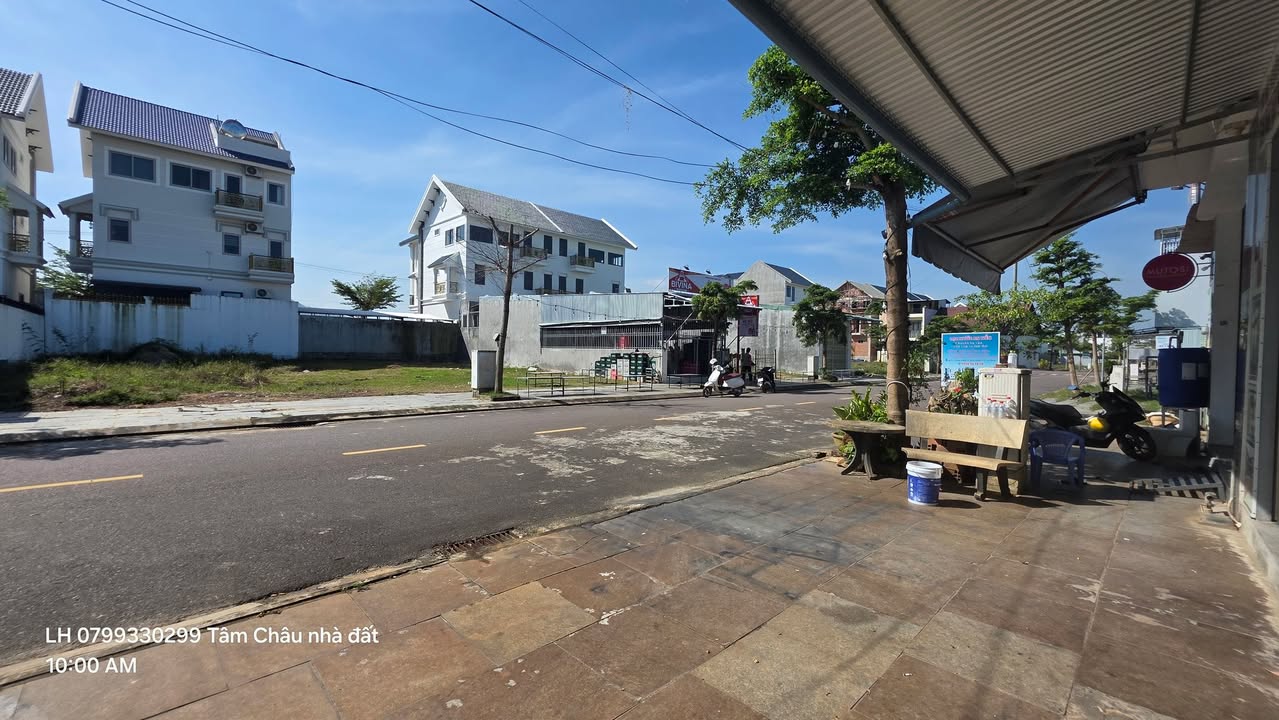 Đất nền kinh doanh Phường Bình Định 102m² giá 1.8 tỷ - Sổ hồng chính chủ!