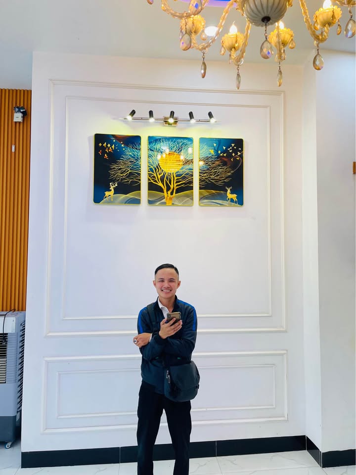 Khách sạn Hẻm Lê Lợi, Trần Hưng Đạo, Quy Nhơn 130m² giá 11 tỷ - Đầu tư sinh lời ổn định!