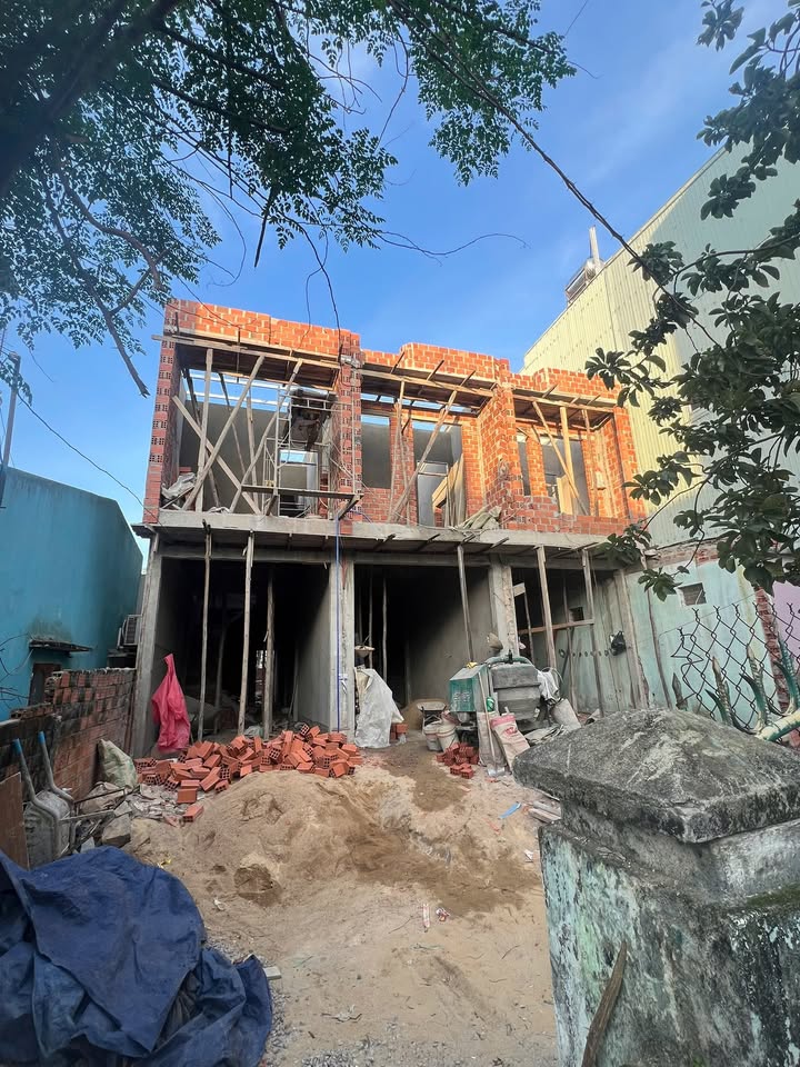 Nhà hẻm rộng Trần Hưng Đạo, Quy Nhơn 96m² giá 2.95 tỷ - Chính chủ, dọn vào ở ngay!