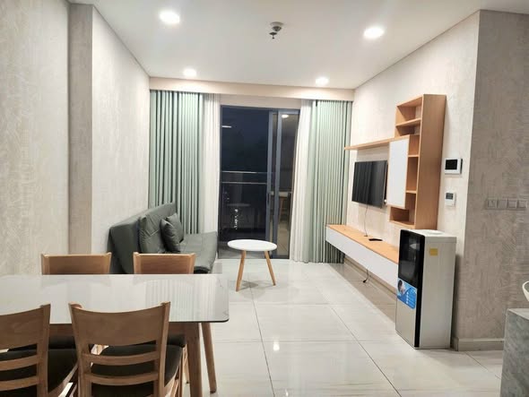 Căn hộ Kingdom 101 Quận 10, 73m² giá 16 triệu - View đẹp, vào ở ngay!