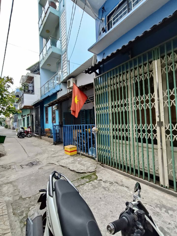 Nhà phố Tân Phú 51.7m² giá 5.2 tỷ - Pháp lý sổ hồng chính chủ!