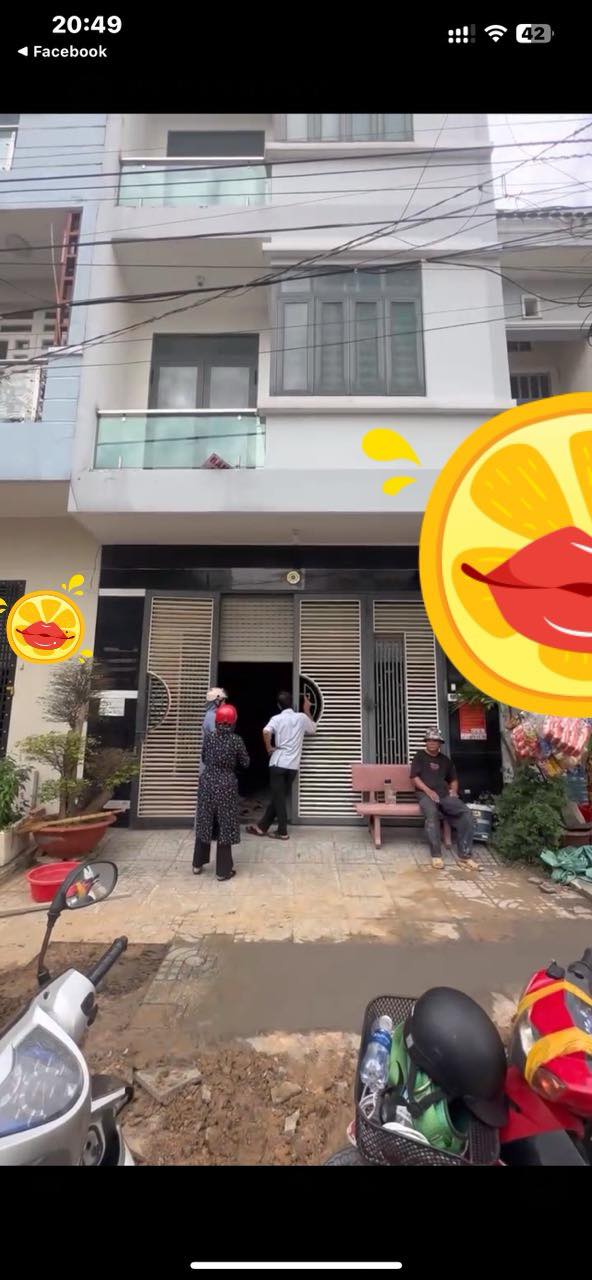 Nhà 1 trệt 2 lầu tại Việt Sinh, Thuận An 100m² giá chỉ 6 tỷ - Sẵn sàng vào ở!