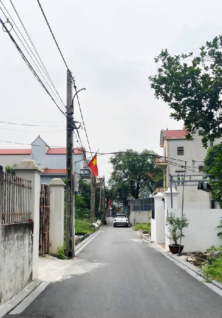 Đất Vân Nội, Đông Anh 44m² chỉ 2.x tỷ - Đường ô tô đỗ cửa thuận tiện!