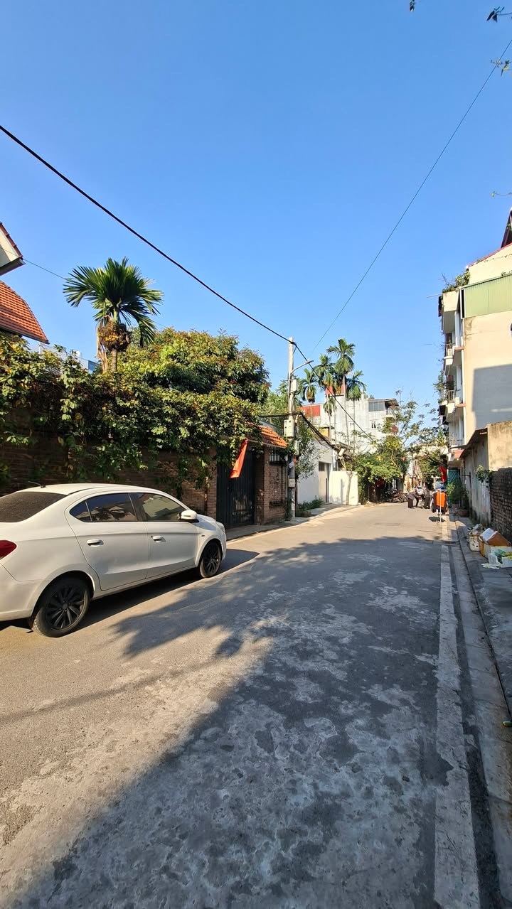 Bán đất Cự Khối Long Biên 80m² - Sổ đỏ chính chủ, pháp lý sạch!