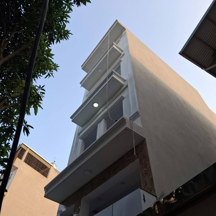 Nhà đẹp 4 tầng tại Ngũ Hiệp, Thanh Trì - Diện tích 41m² giá 7 tỷ - Đáng sống ngay!