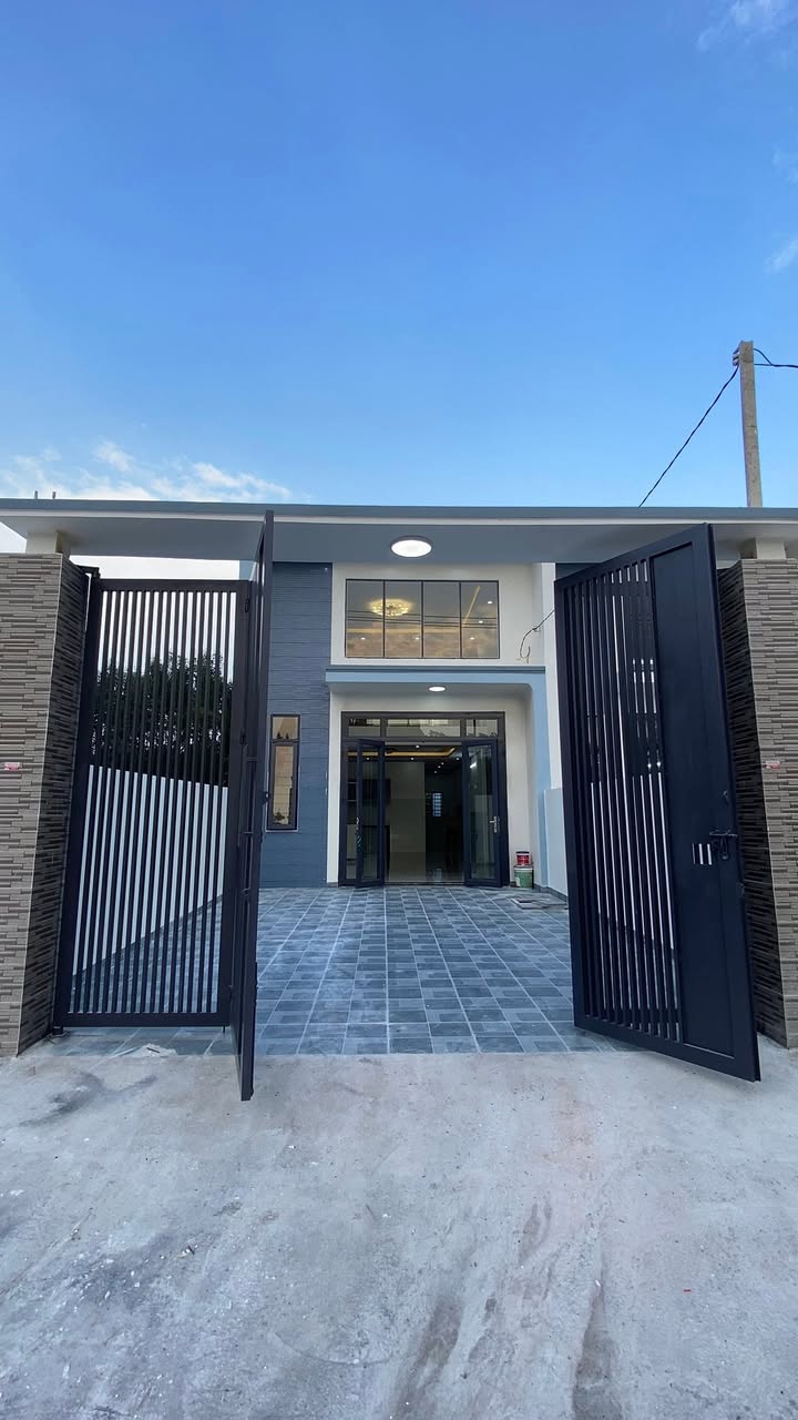 Nhà gác lửng Tân Bình, Đồng Nai 108m² - Dọn vào ở ngay đón Tết 2026!