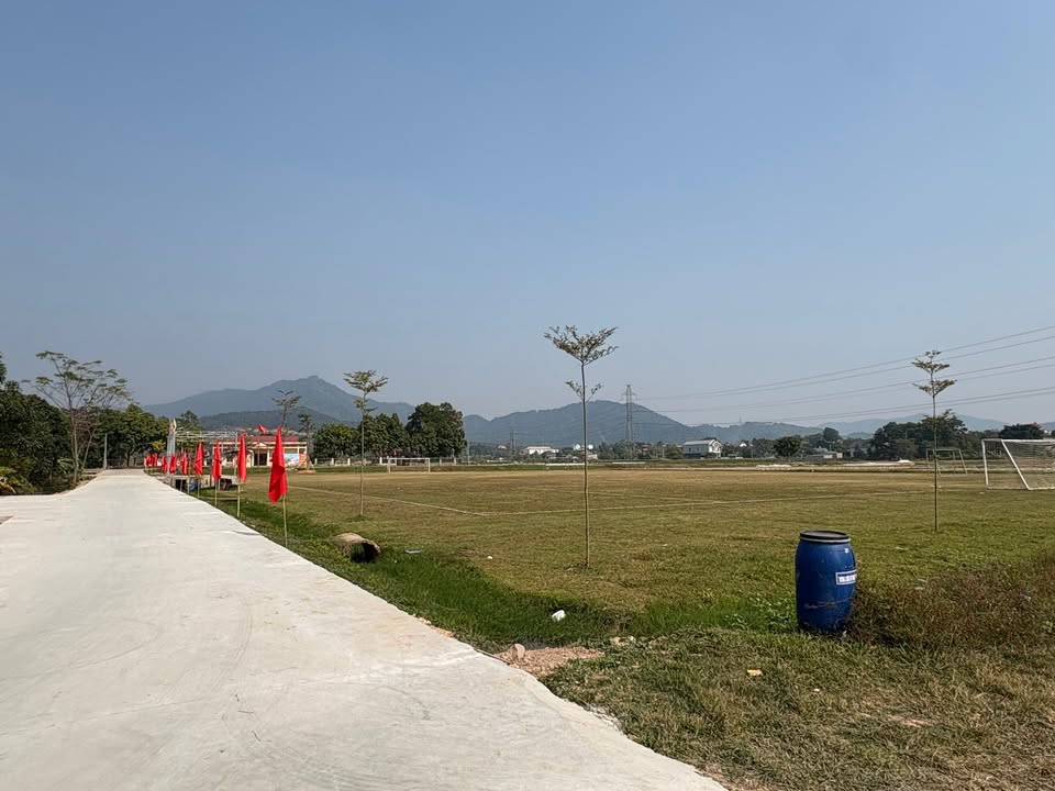 Đất nền Thanh Sơn, Sóc Sơn 100m² giá 2 tỷ - Mặt tiền ô tô tránh nhau!