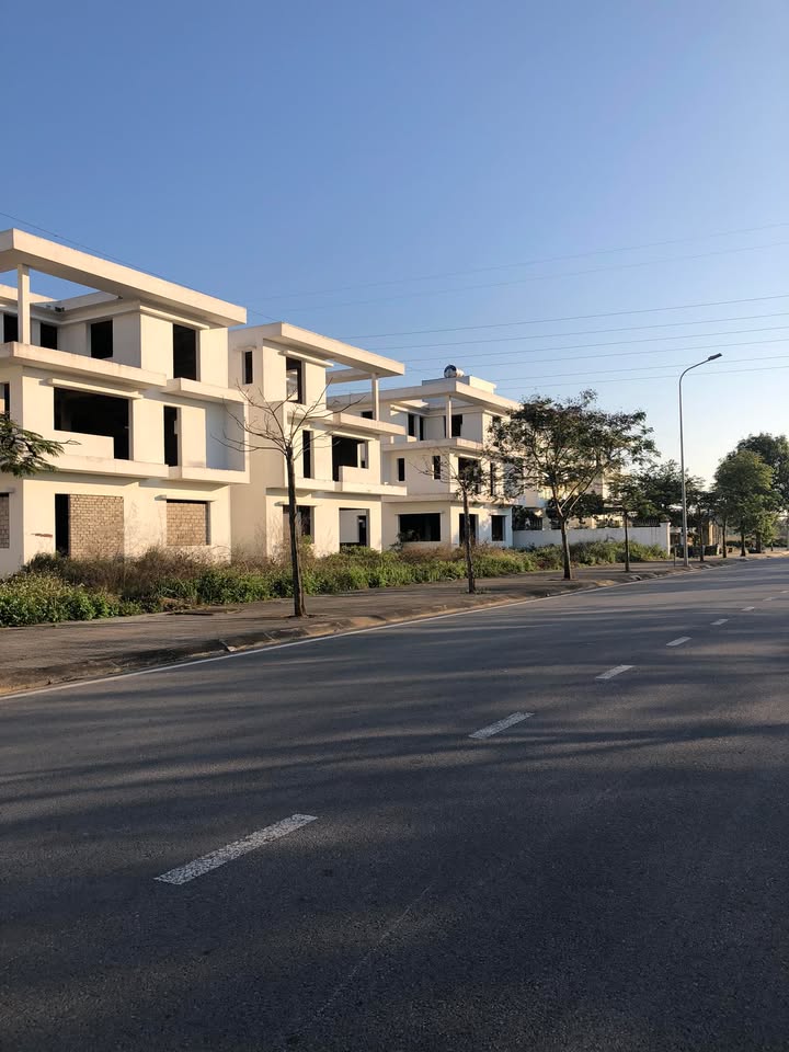 Biệt thự View Sông Hud4, Sầm Sơn 375m² - Sổ đỏ chính chủ, giá thỏa thuận!