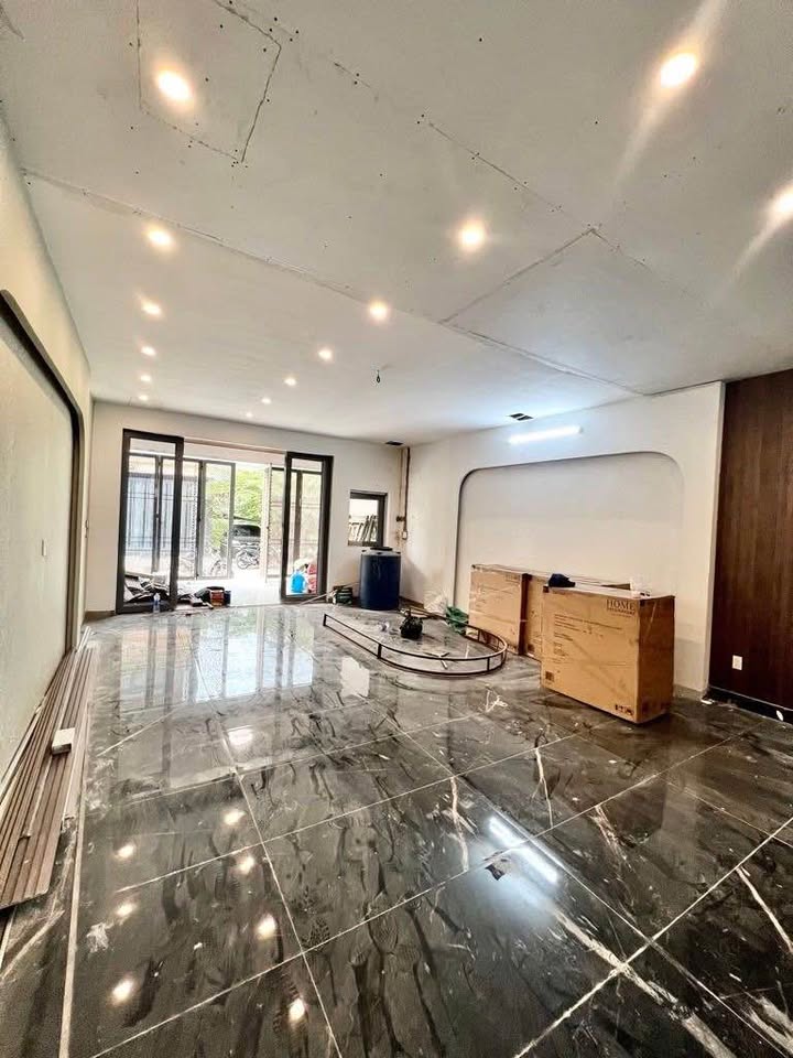 Căn hộ cao tầng Tỉnh lộ 10 127m² giá 6.2 tỷ - Chính chủ bán gấp!