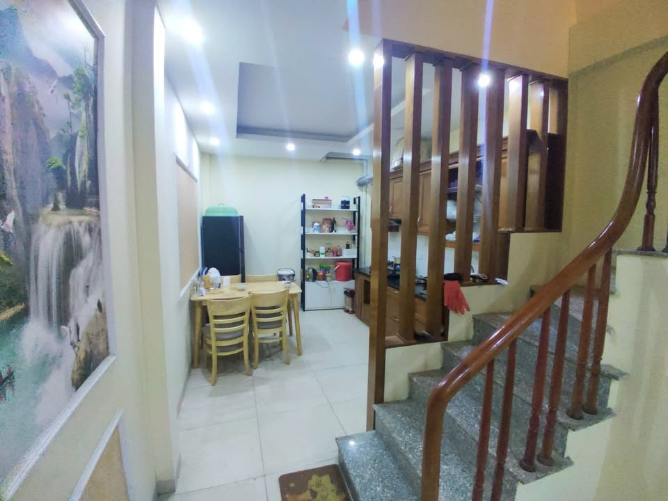 Bán nhà chính chủ Nguyên Xá 36m² giá 6.X tỷ - Gần ĐH Công nghiệp, tiện ích đầy đủ!