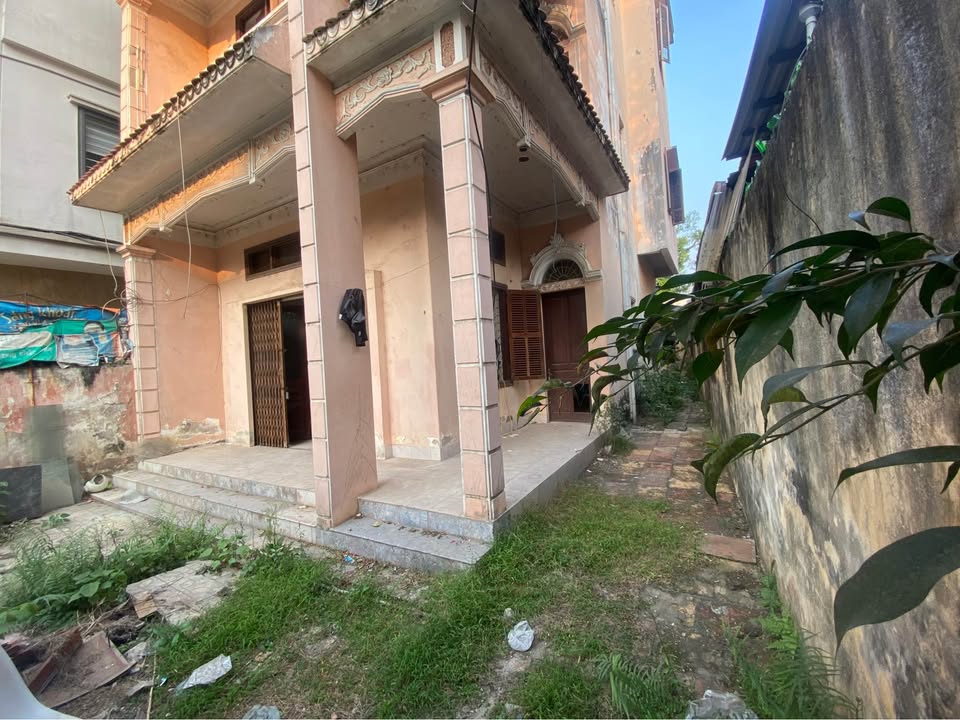 Đất lô góc 180m² Quan Nhân giá 42 tỷ - Xây dựng theo ý thích!