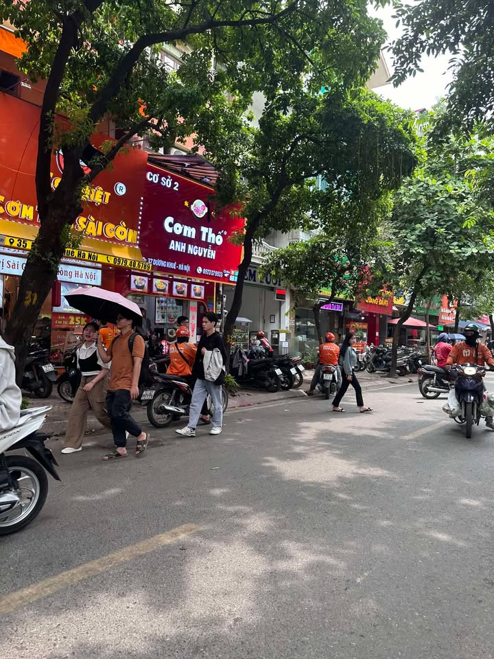 Mặt bằng cho thuê tại Hàm Nghi, Nam Từ Liêm 125m² - Phù hợp làm Spa, Nhà hàng, Cafe!