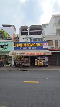 Nhà mặt tiền đường Hoàng Hoa Thám, Tân Bình 188m² giá 4X tỷ - Cơ hội đầu tư tuyệt vời!