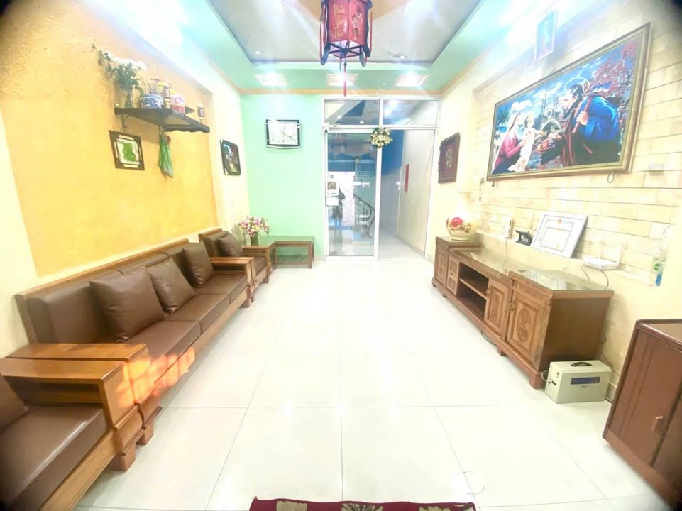 Nhà cho thuê 2,5 tầng tại Đồng Hoà - Diện tích 62m², chỉ 3 triệu/tháng!