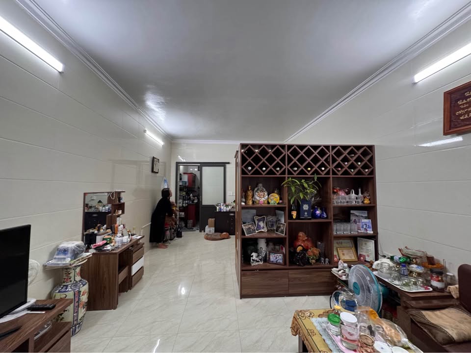 Nhà 2 tầng đường Cầu Đất, 48m², giá chỉ 2.6 tỷ - Cơ hội hiếm có!